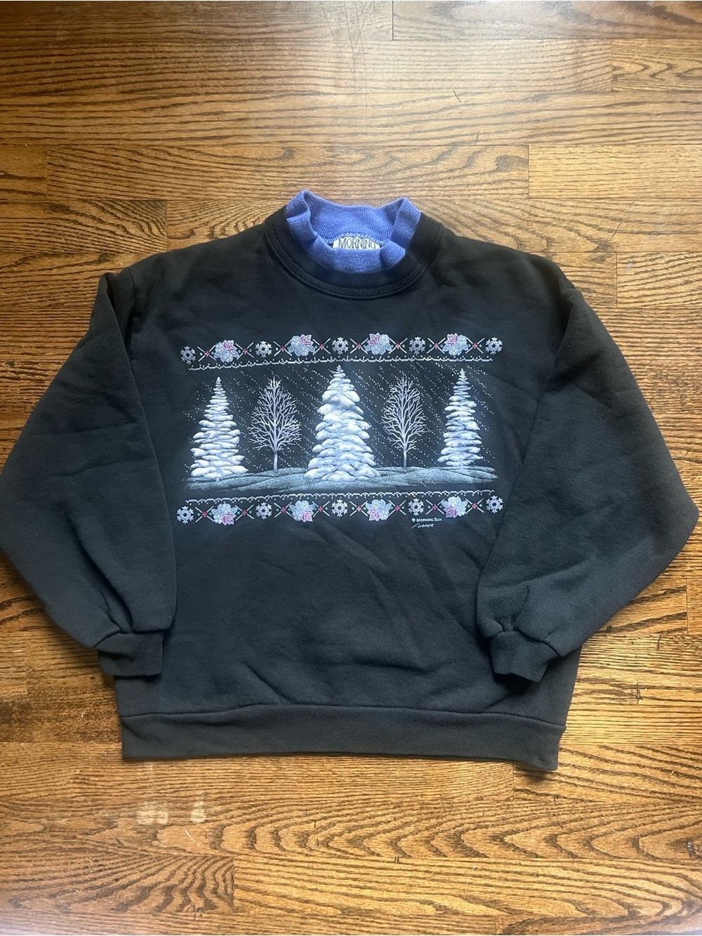 Vintage Morning Sun Black Winter Tree Graphic Crewneck Sweatshirt
